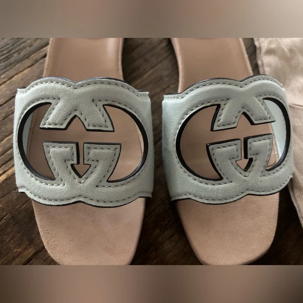 Gucci Scamosciato Sandals - Picture 11 of 12